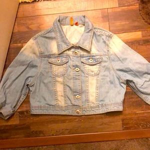 Short sleeve jean jacket